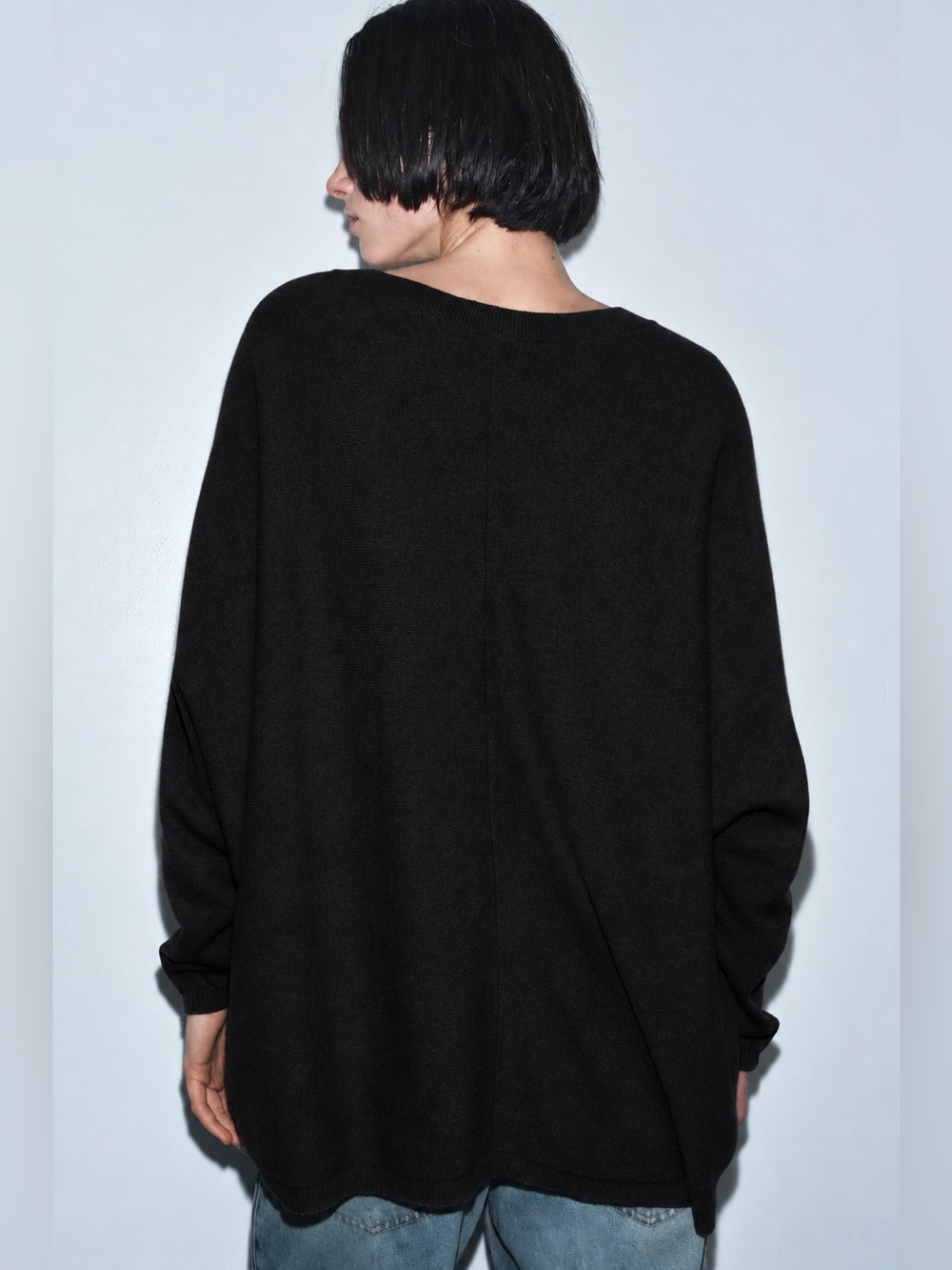 ZARA Oversized Jumper In BLACK - Picture 2 of 5